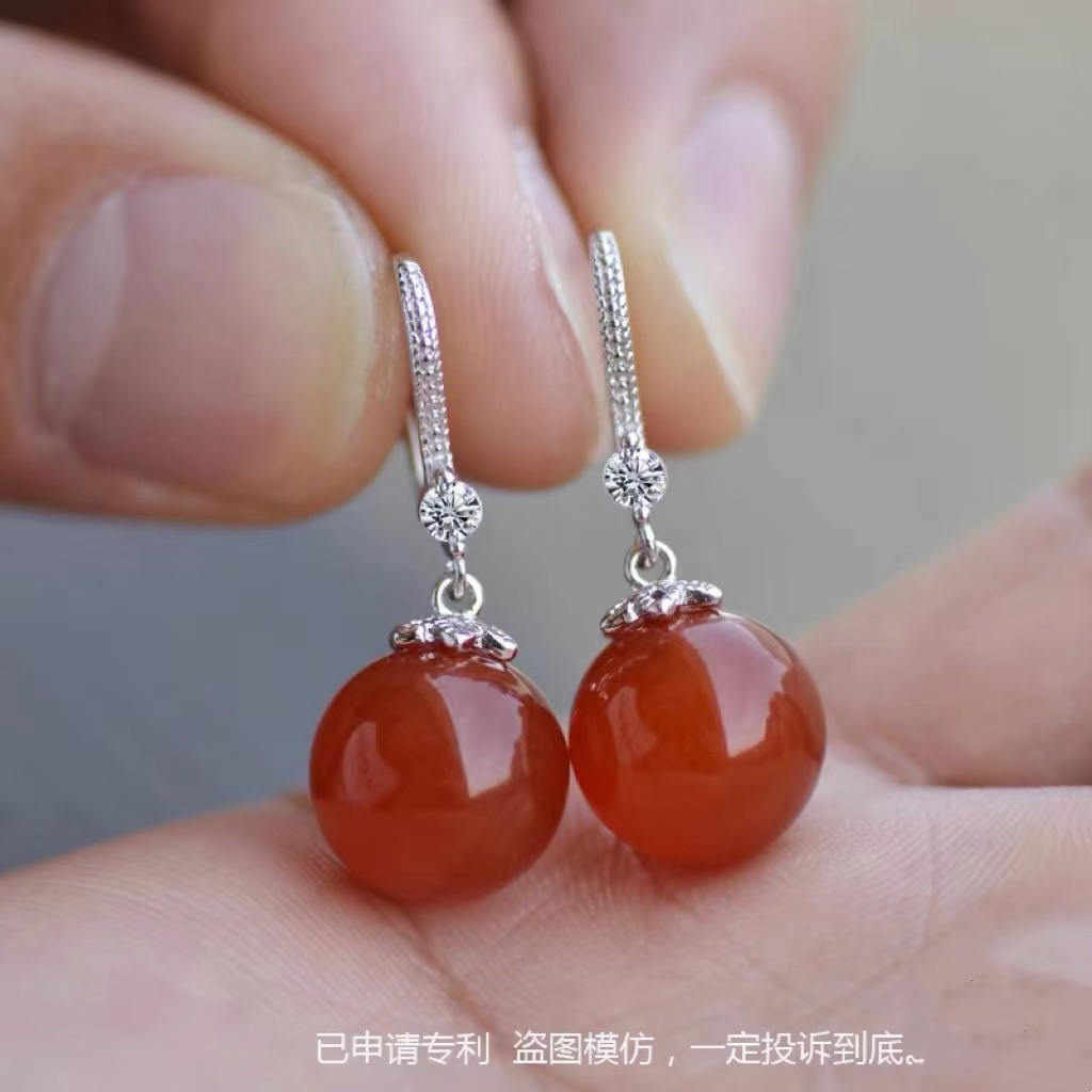 足银耳饰 高级感气质耳环2025年火爆款网红大气上档次红色耳饰女