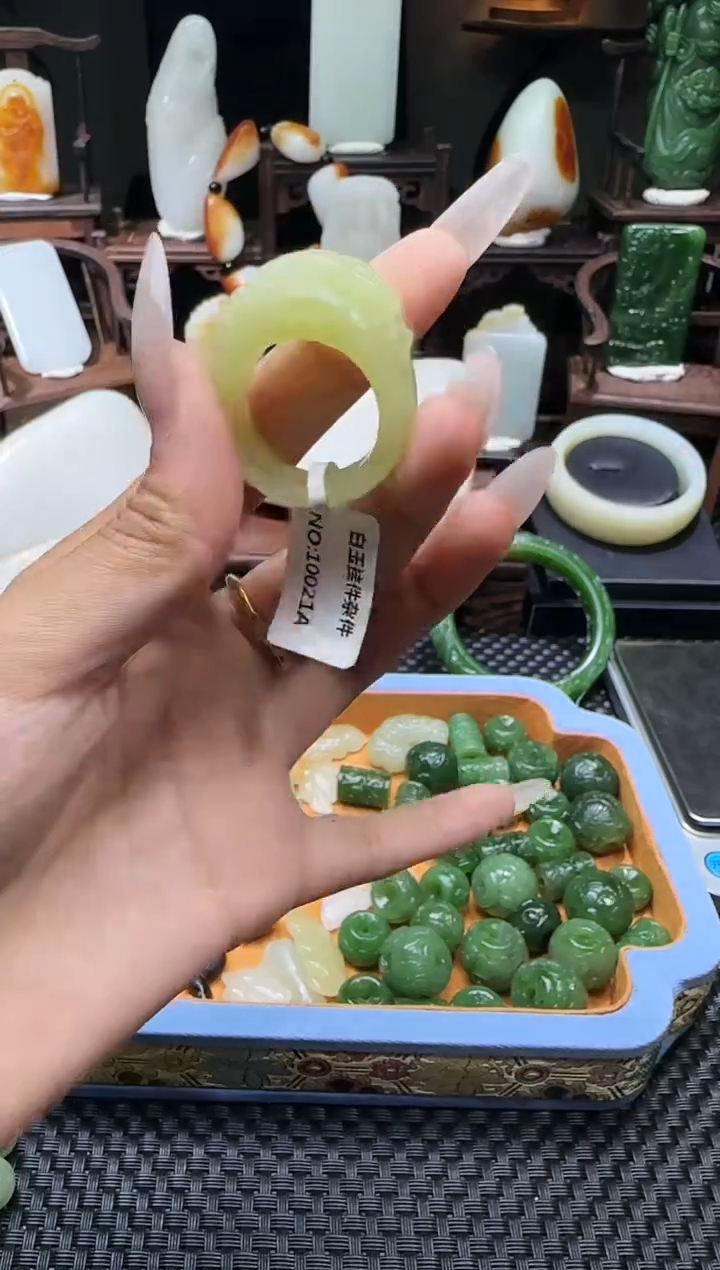 【闪购商品】和田玉戒指未镶嵌