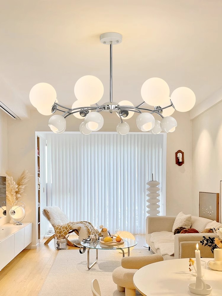 客厅餐厅吊灯中古奶油风新款创意魔豆大厅灯现代简约大气LED灯