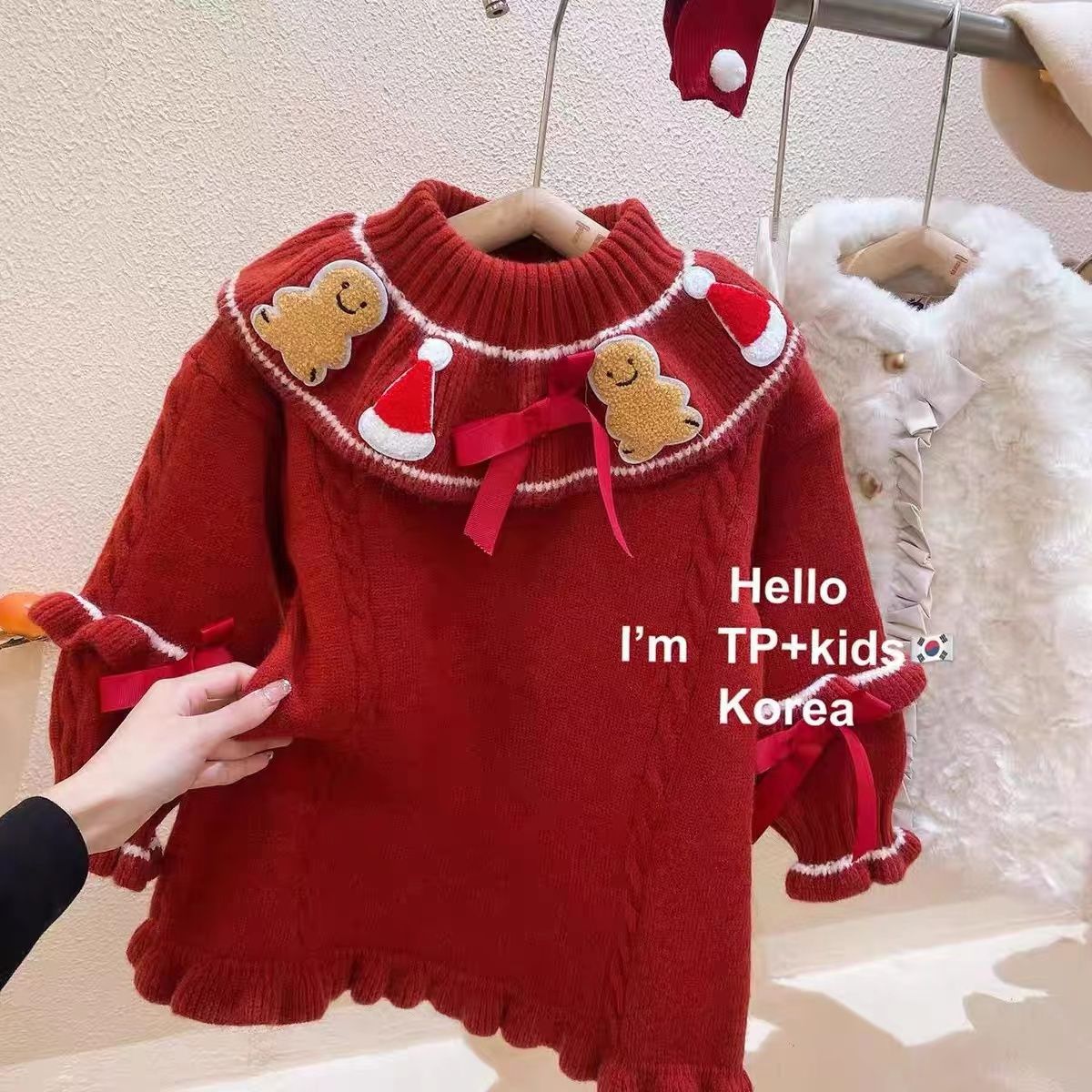 女童针织连衣裙2023新款万圣节圣诞节公主裙宝宝新年过年毛衣裙子