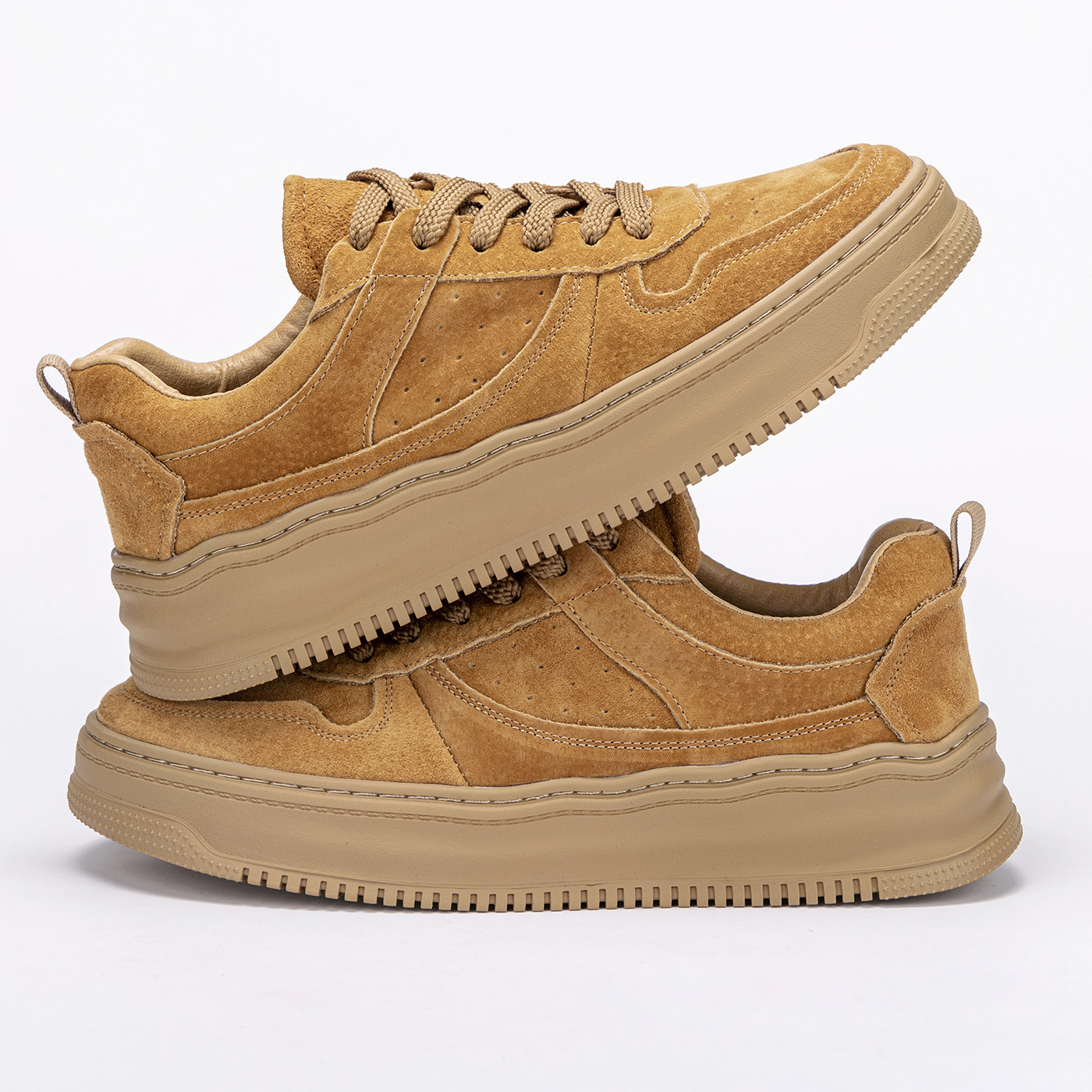 新款男款秋季潮流英伦风工装时尚休闲百搭复古低帮真皮板鞋