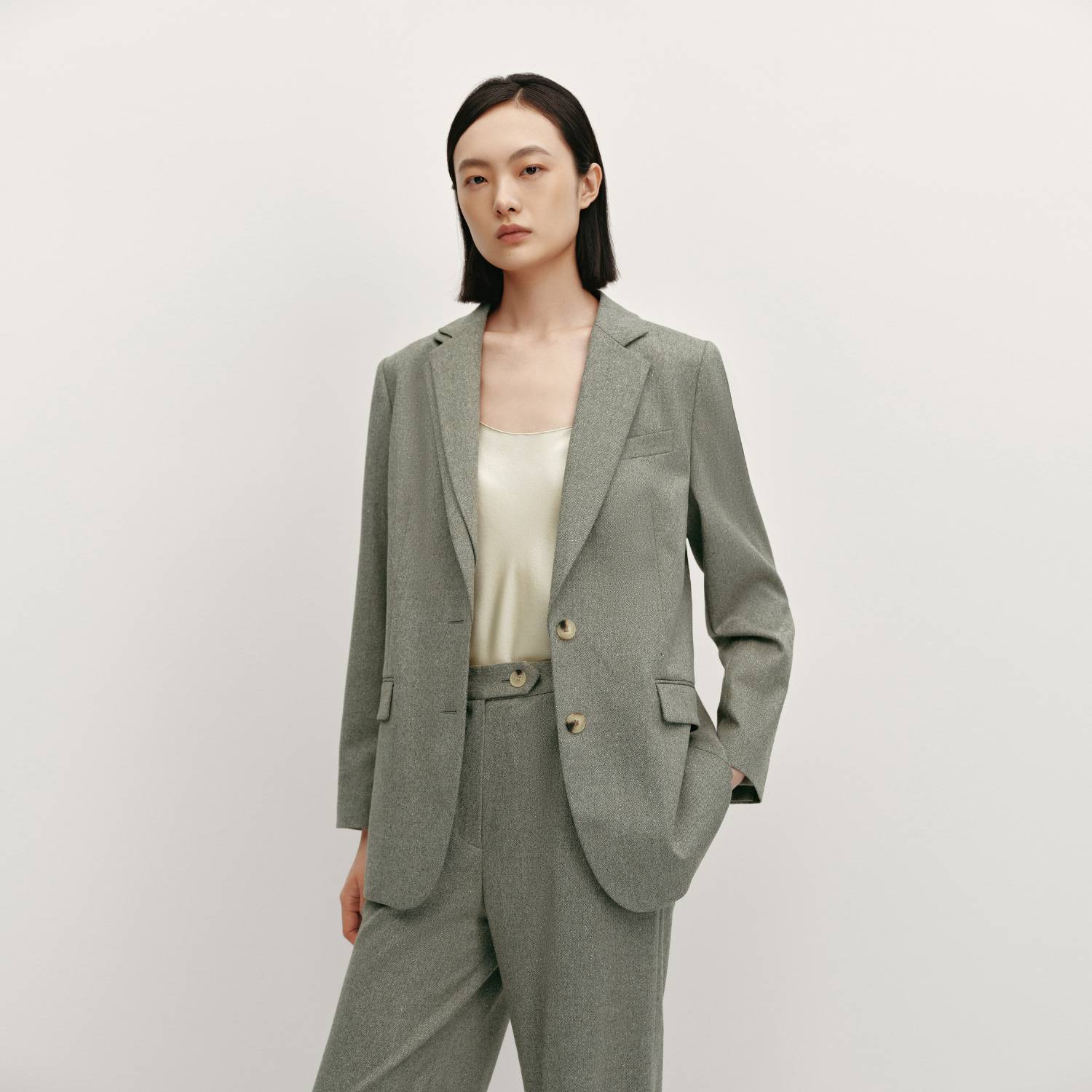 OVV秋冬新款女装不对称平驳领修身休闲羊毛西服外套GTXEJ34109A