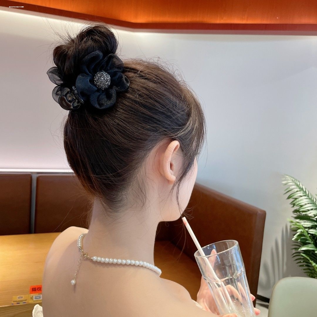 网红甜美显白简约2023韩系小众时尚ins新款气质网纱圆球抓夹温柔
