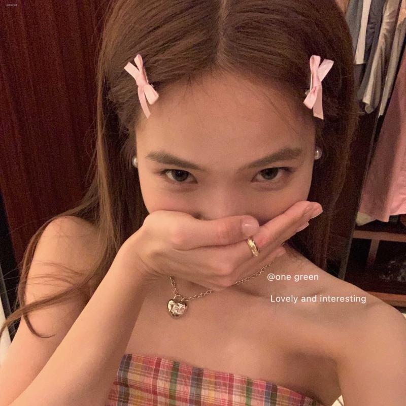 显白2023发饰蝴蝶结小发夹精致甜妹百搭质感碎发时尚设计小众侧边