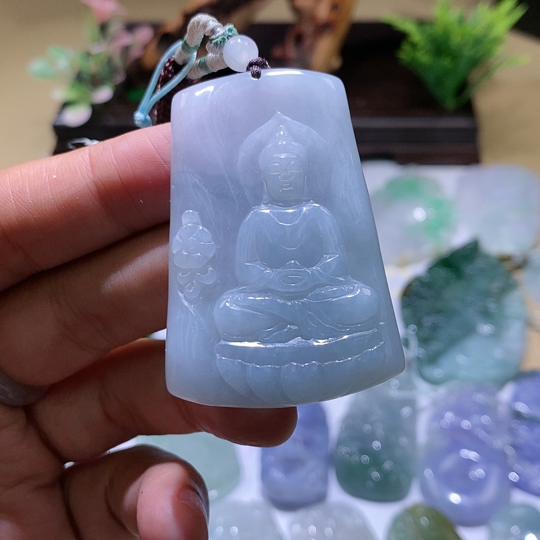 【闪购商品】翡翠颈饰未镶嵌大日