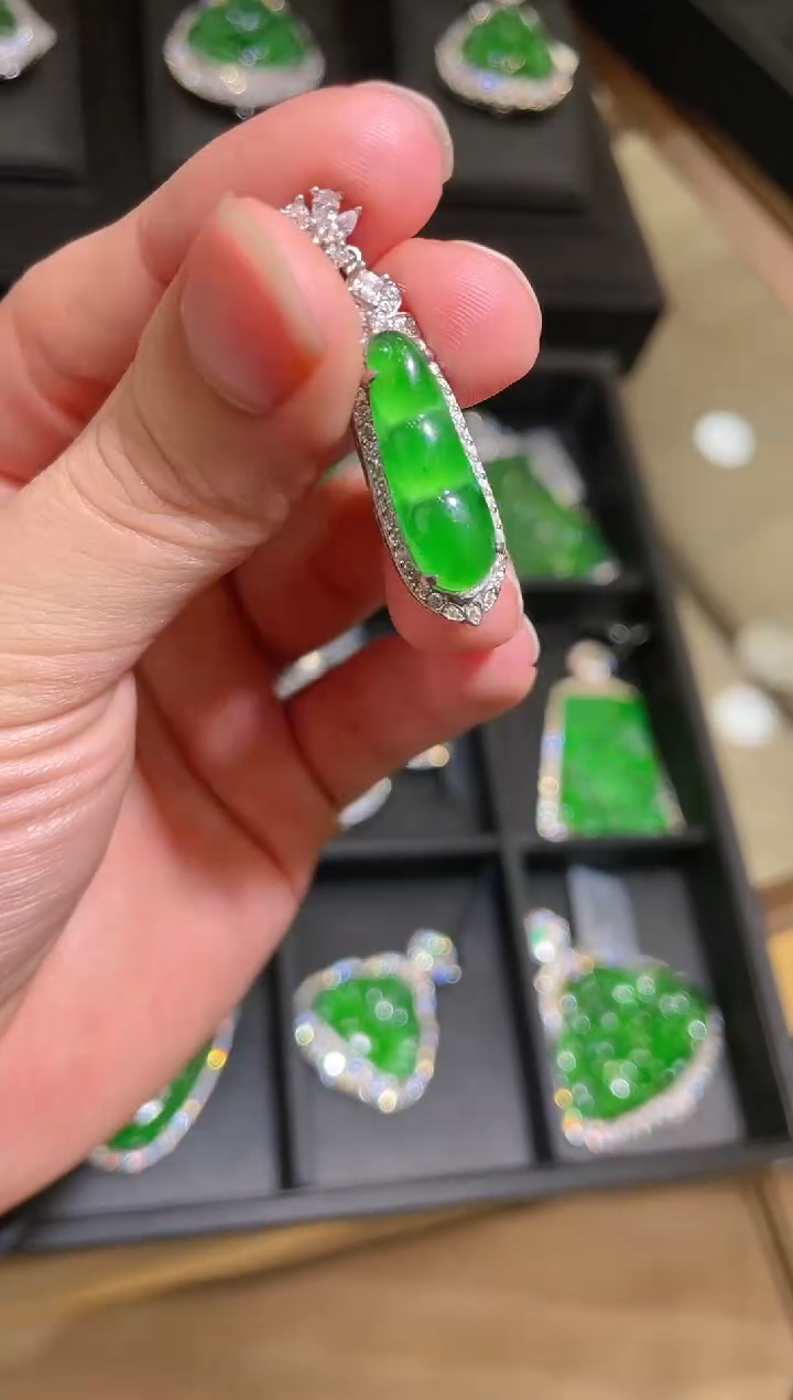 【闪购商品】翡翠吊坠银S925镶嵌13877天然翡翠A货吊坠多样性发