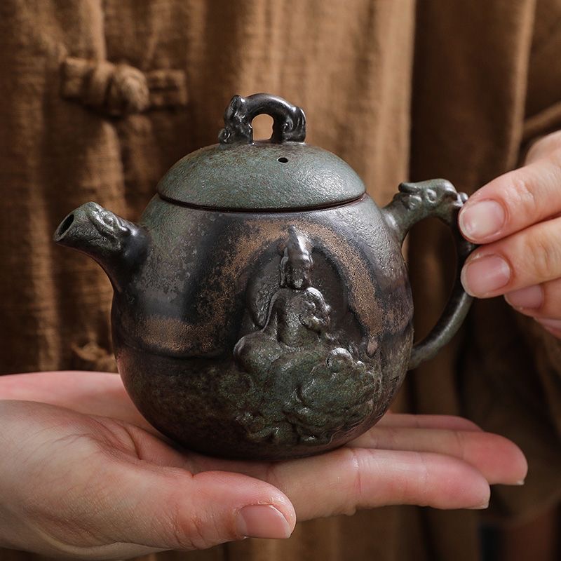 柴烧紫砂水月观音龙蛋壶
