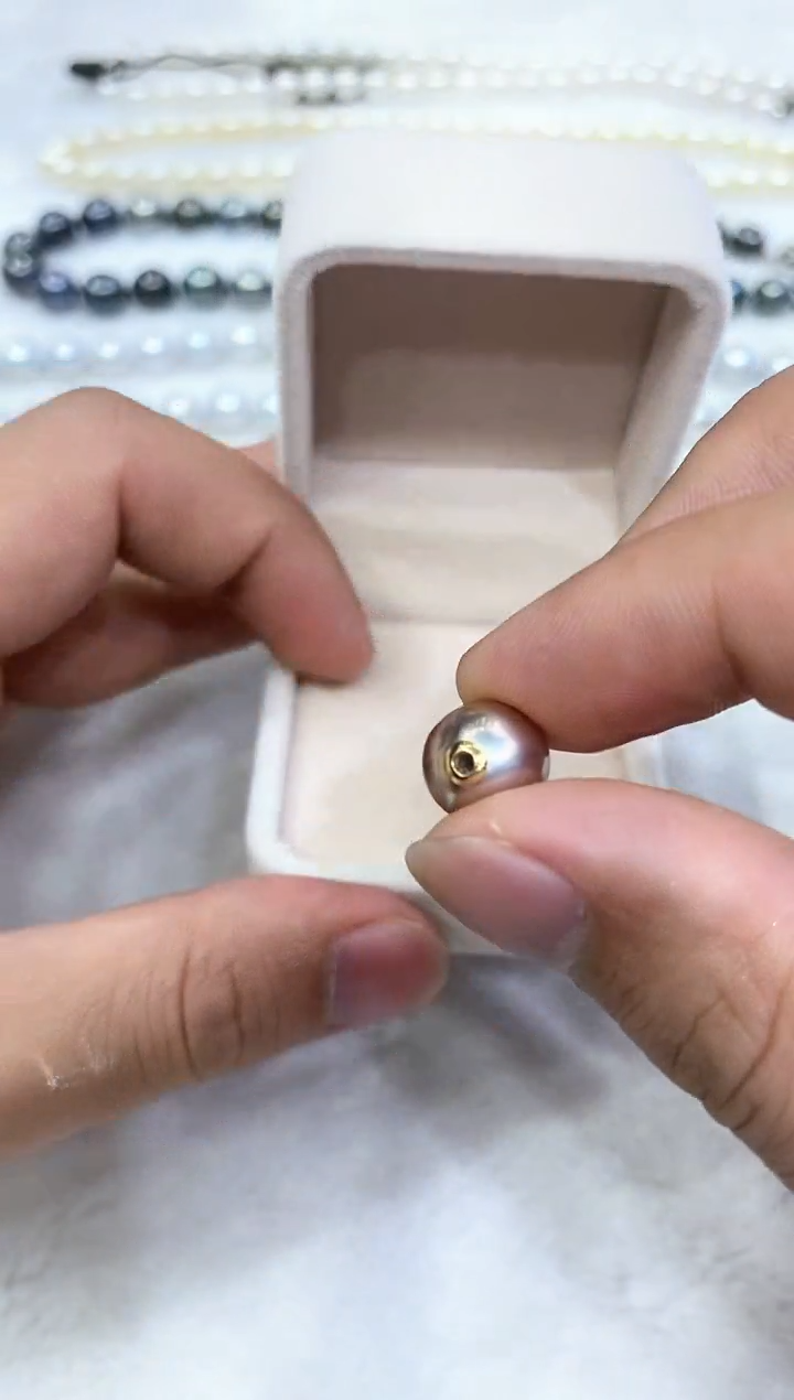 【闪购商品】淡水珍珠颈饰18K金镶嵌非基地发货不带证书
