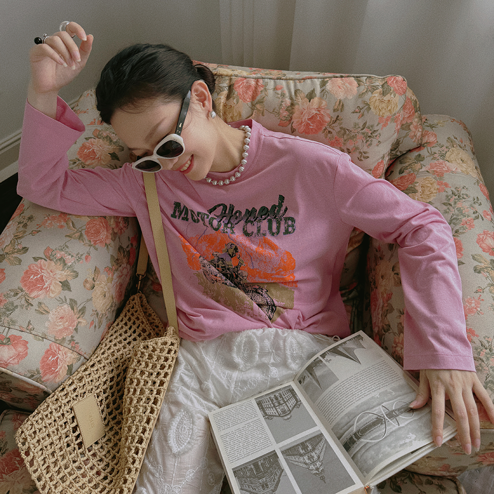 TOPCLOSET 时髦甜酷 法式慵懒休闲松弛感复古印花圆领长袖宽松t恤
