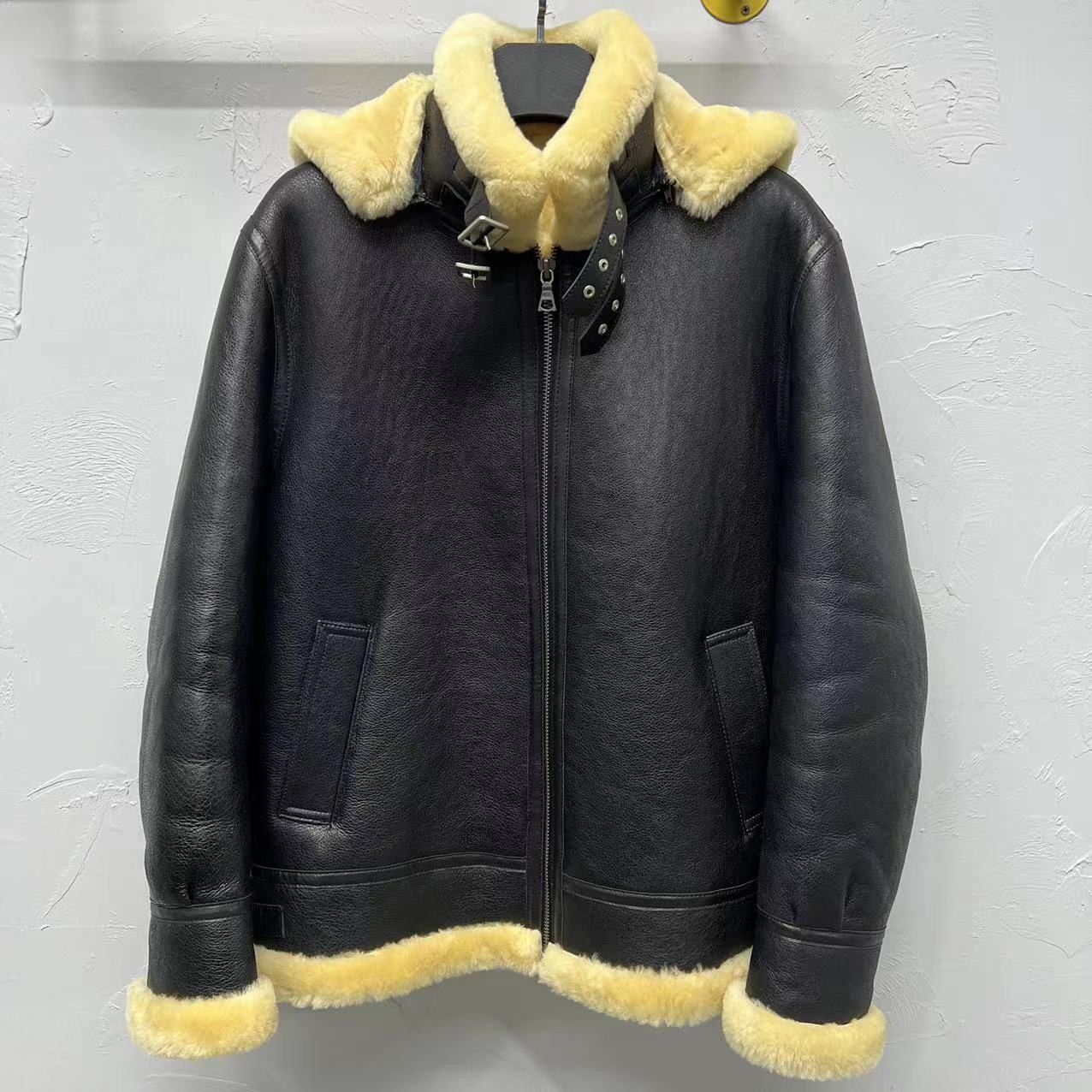 【本秩服饰】男士冬季加厚皮毛一体时尚休闲42256546416464664698