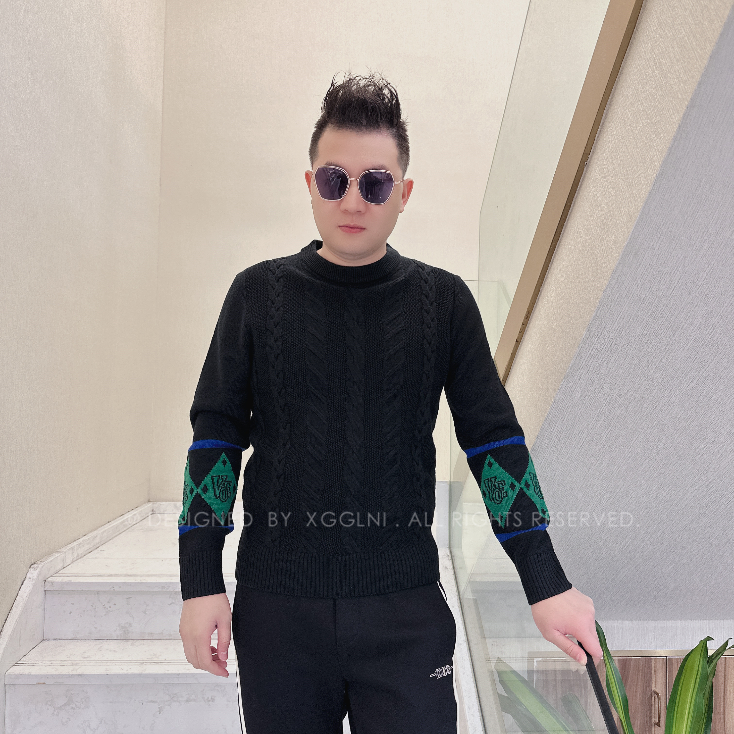 秋冬款VH两手臂绿色方块时尚毛衣男士轻奢高端休闲保暖针织羊毛衫