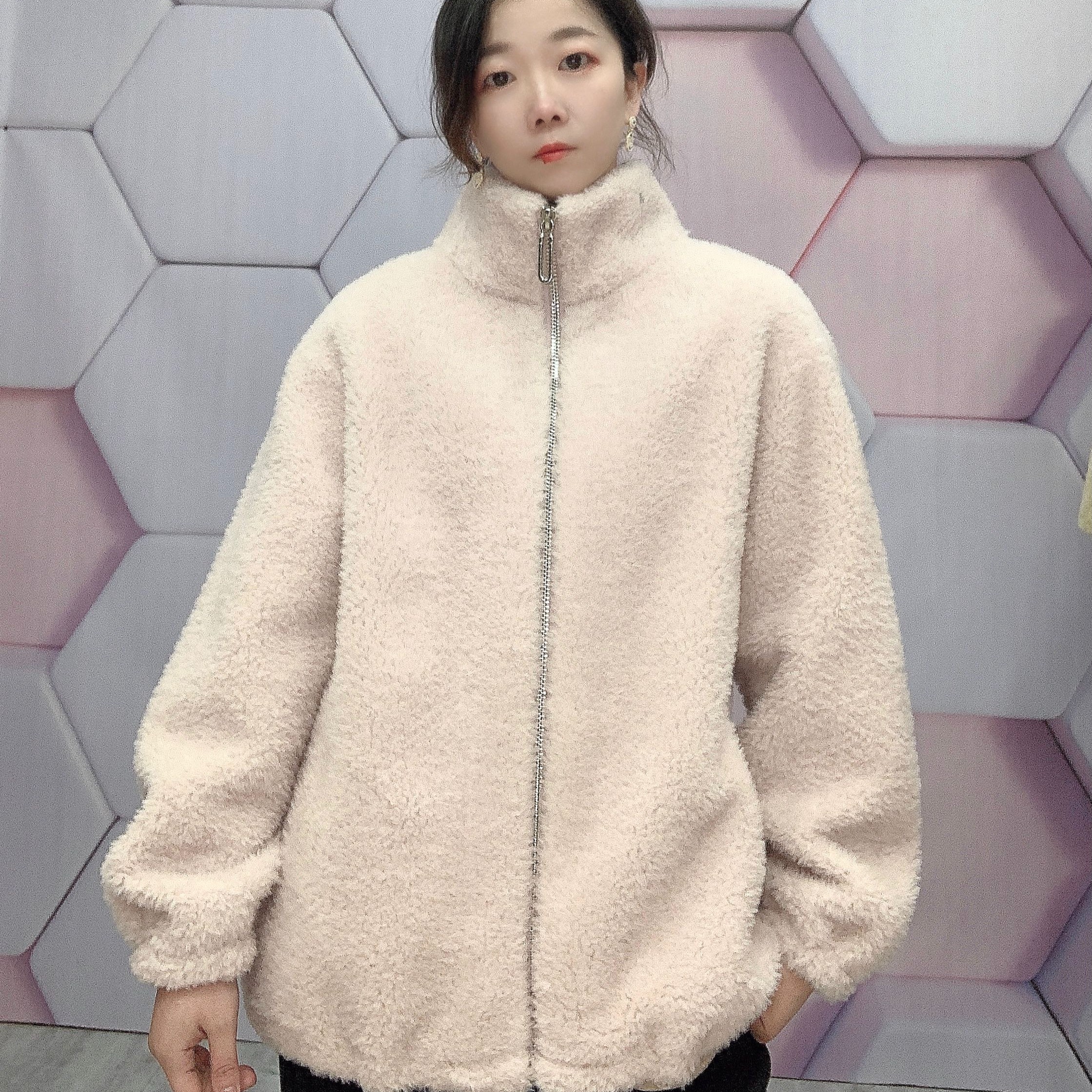 冬季女新款颗粒羊毛一体保暖显瘦女外套立领休闲百搭女外套8823