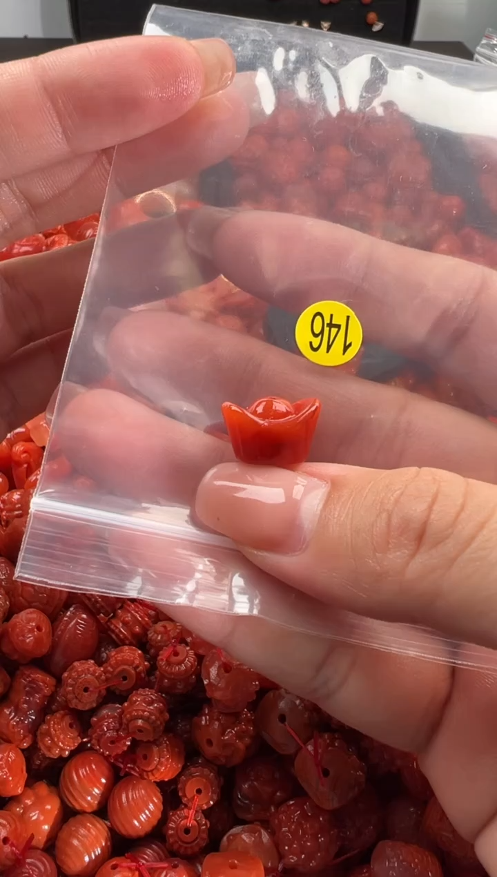 【闪购商品】南红玛瑙颈饰未镶嵌41