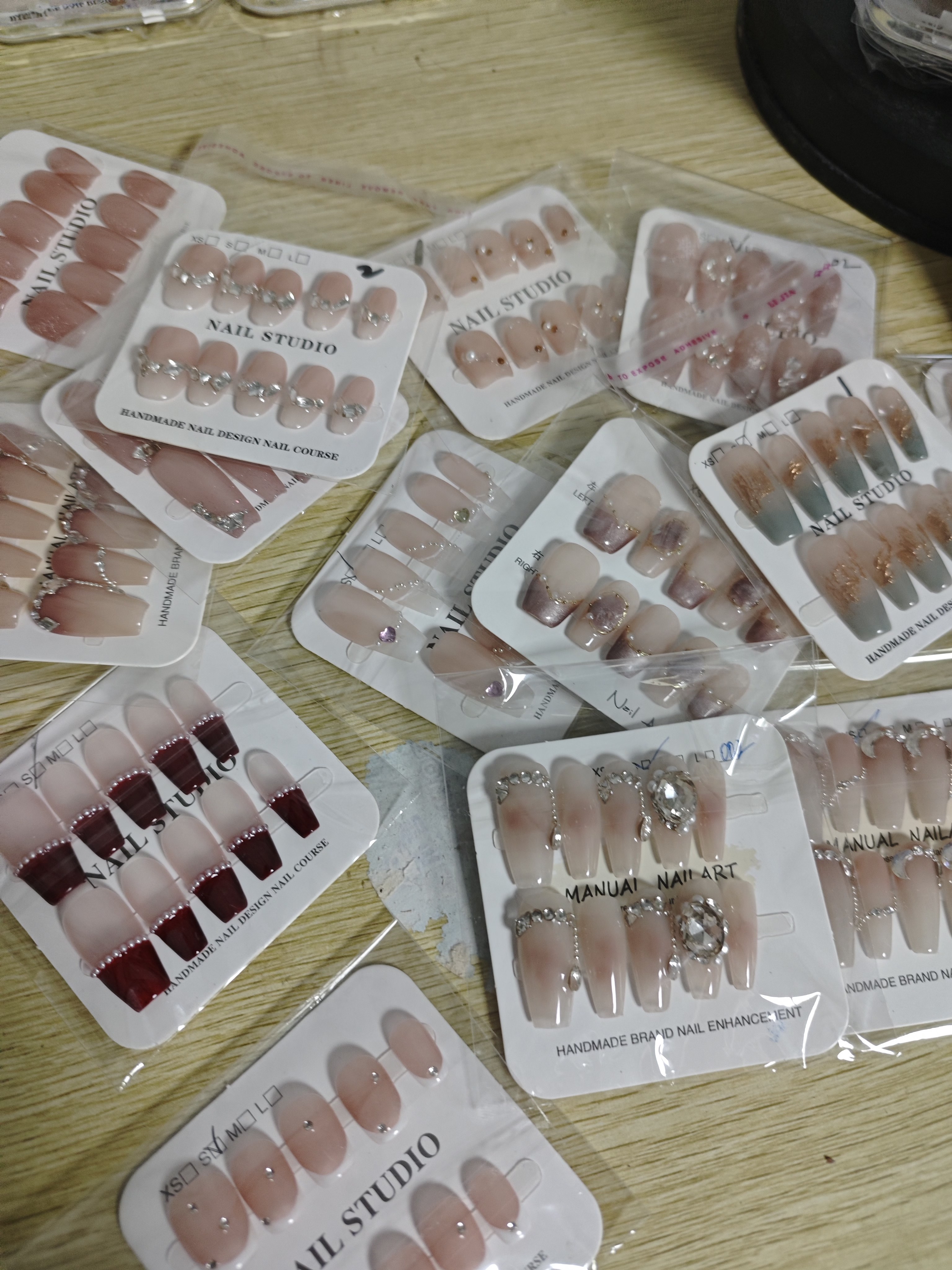 一件飞 纯手工穿戴甲工厂清库存  No换No退