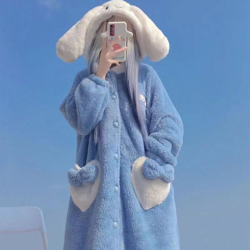 玉桂狗珊瑚绒睡衣女秋冬季2022年新款冬款法兰绒连帽睡袍加厚2023