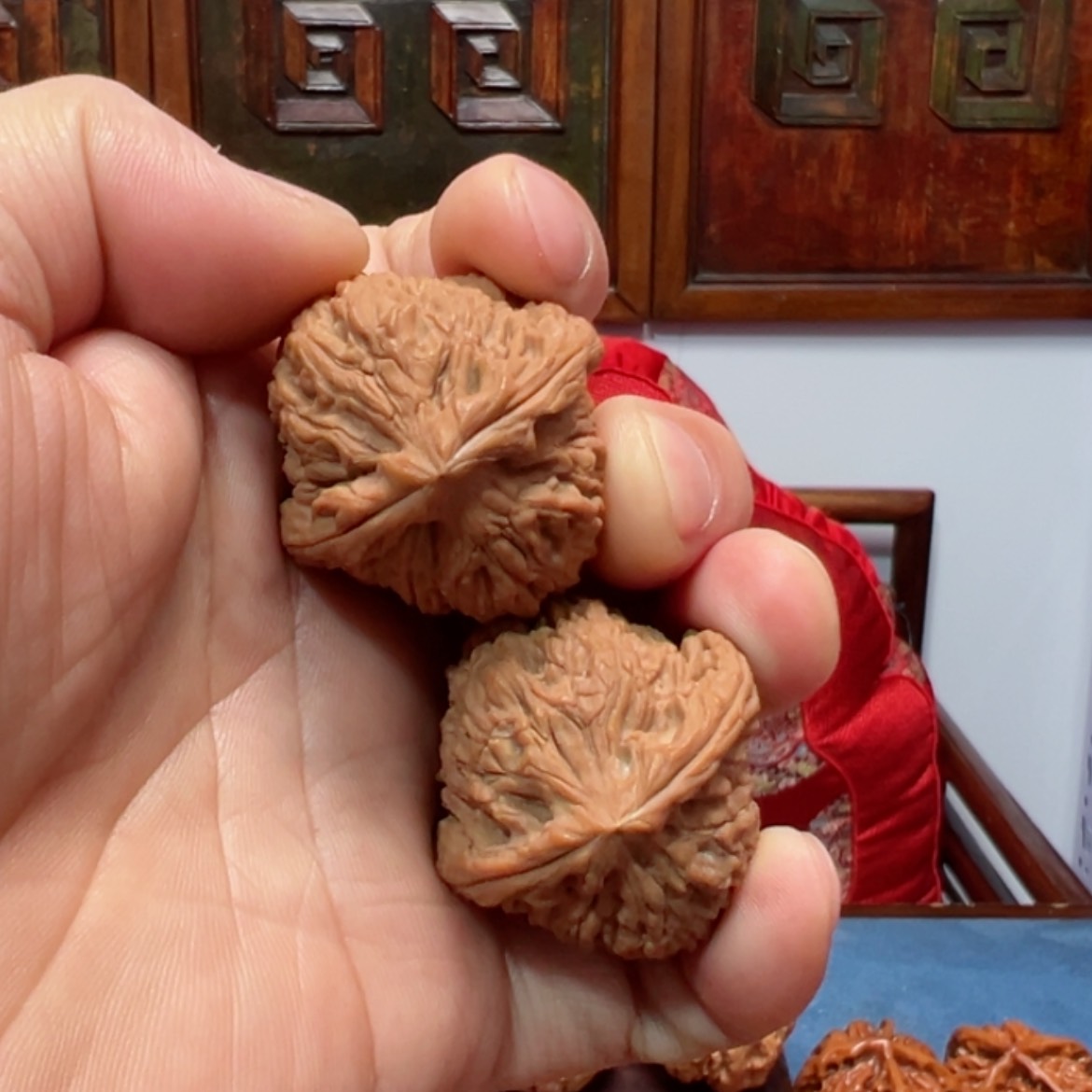 【闪购商品】文玩核桃把件南疆石38