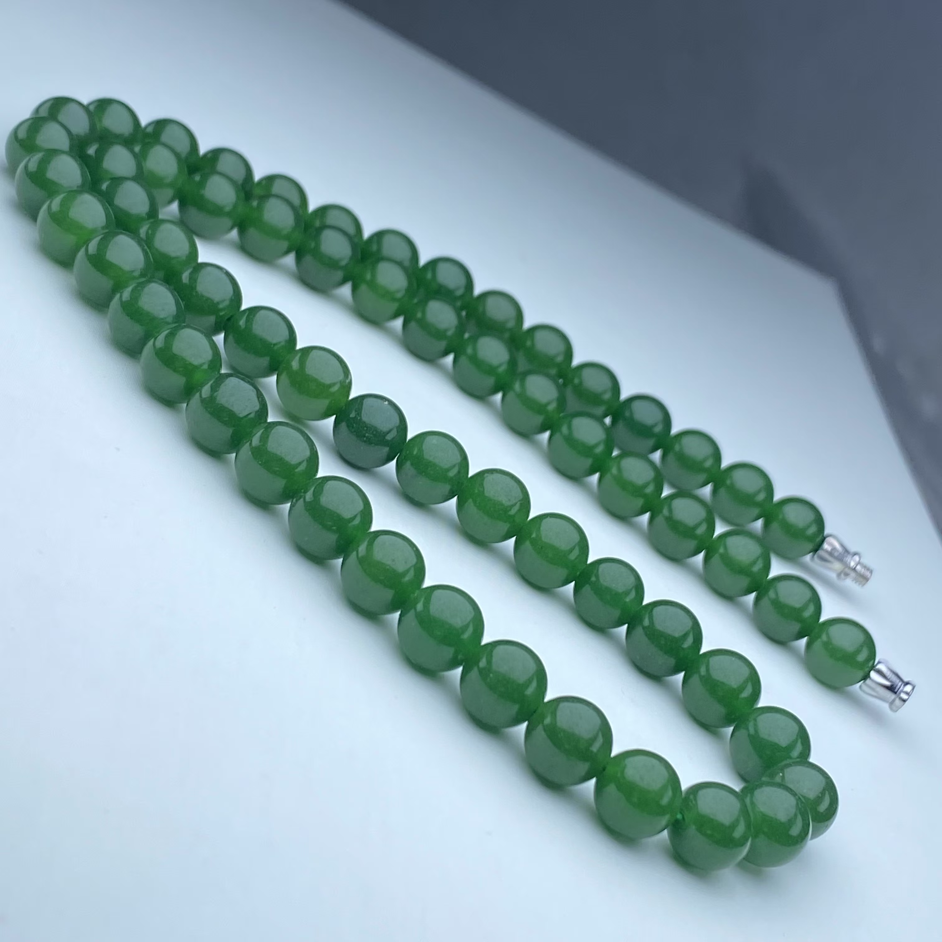 183号精品菠菜绿项链8mm多样性发一件