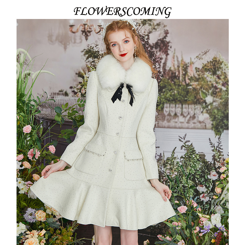 花儿开了2022冬季新款复古白色毛领毛呢外套女修身显瘦中长款大衣