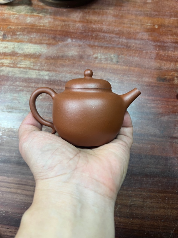 静月壶，全手工制作，容量160cc，泥料老红泥