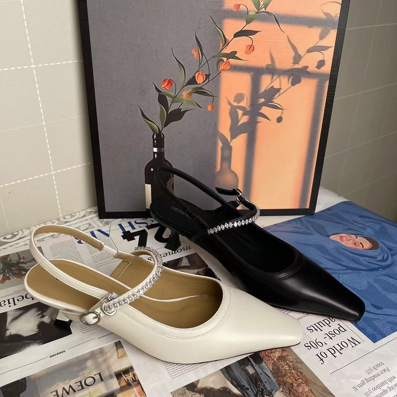 小发喵品牌女鞋浅口尖头百搭气质优雅日常纯色一字带细跟单鞋