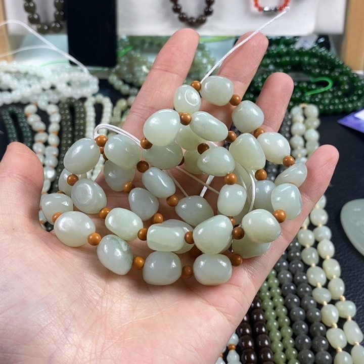 和田玉颈饰未镶嵌P****╲