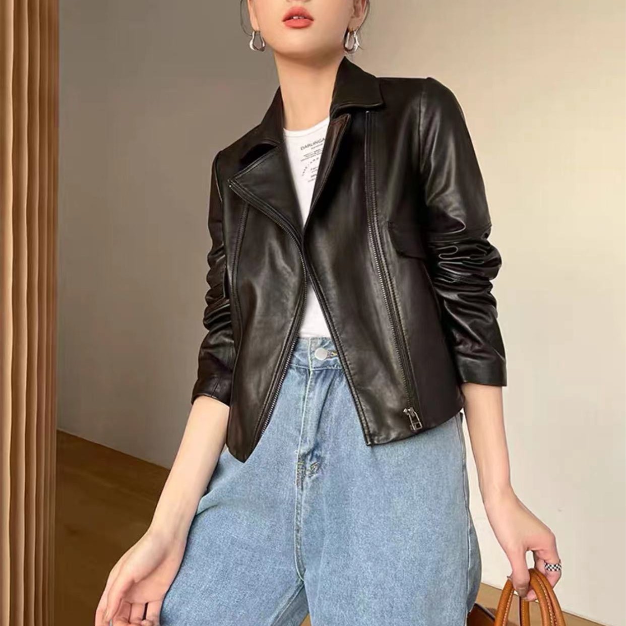 <顾小姐>海宁真皮绵羊皮机车款简约显瘦西装领夹克女上衣