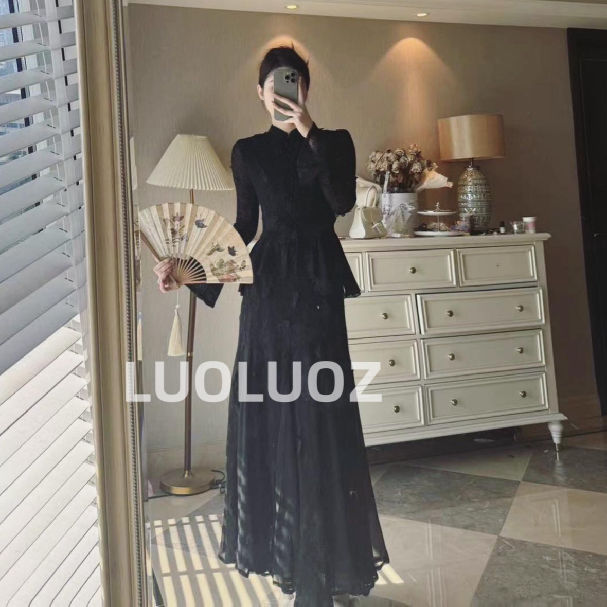 LUOLUOZ【秘密古堡】绵羊毛轻奢设计感短外套＋半身长裙两件套H7753