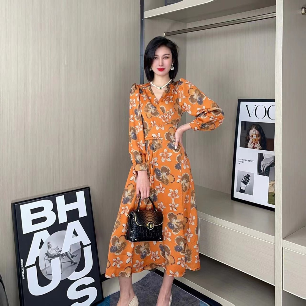 收腰修身轻熟风V领法式气质时尚连衣裙 高端轻奢橙连衣裙8188#
