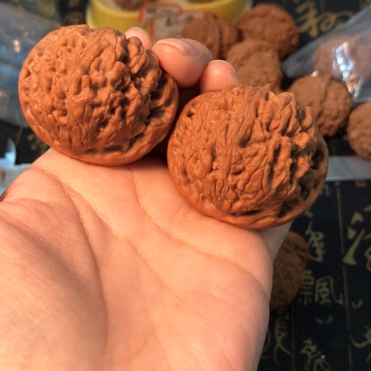 【闪购商品】文玩核桃吊坠快*；水龙