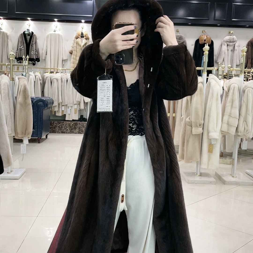 KOODER7036咖啡本色经典大气皮毛一体女士大衣轻奢中长款黑色连帽