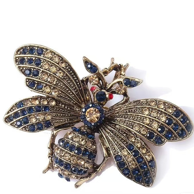 合金胸针 轻奢复古镶钻大蜜蜂胸针
