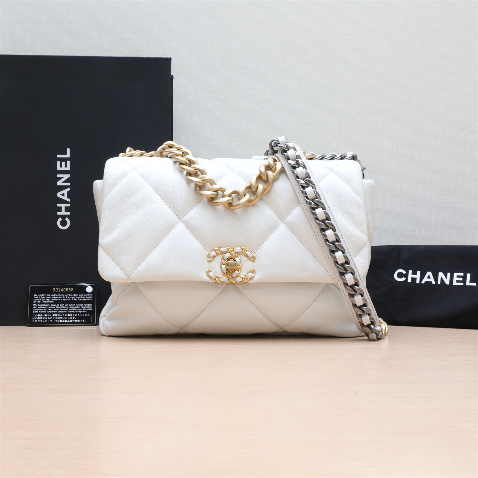 99新 Chanel/香奈儿 【小花念念】19BAG 口盖包 中号 30cm 白色
