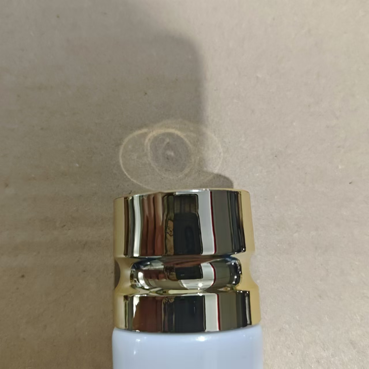 素颜霜  光凝润采隔离霜B     B19