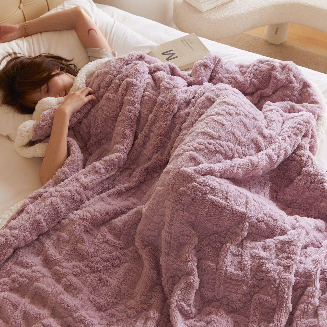 北欧风塔芙绒羊羔绒毯子双面绒加厚多功能办公室大毛毯秋冬盖被