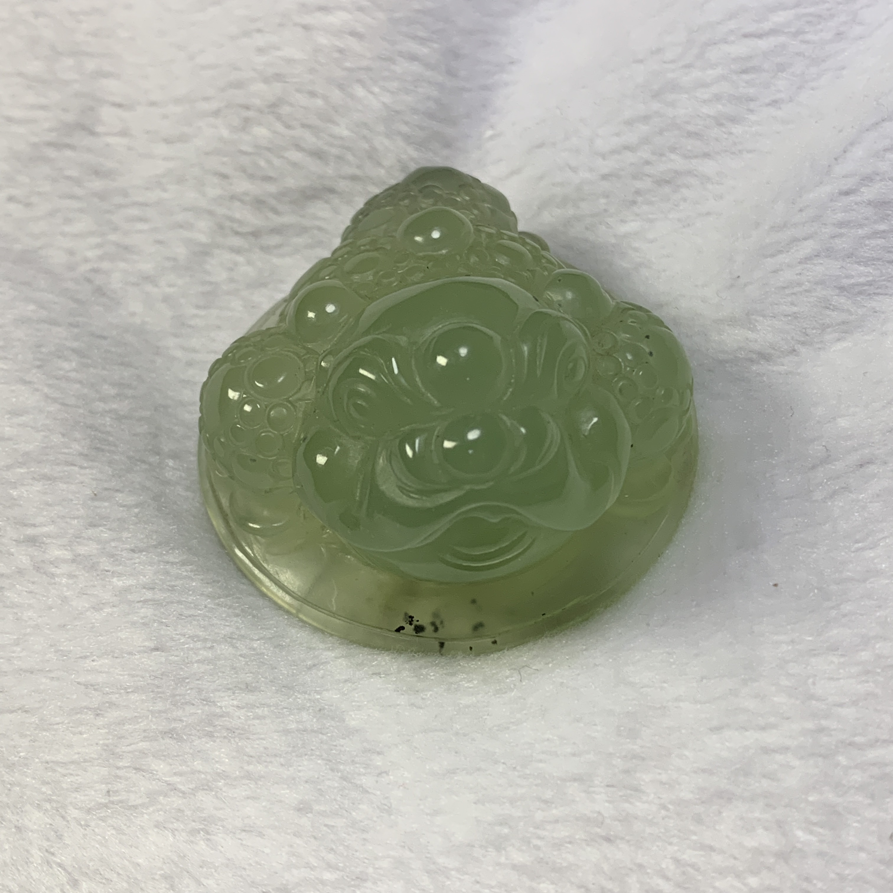 天然岫玉绿冰金蟾摆件