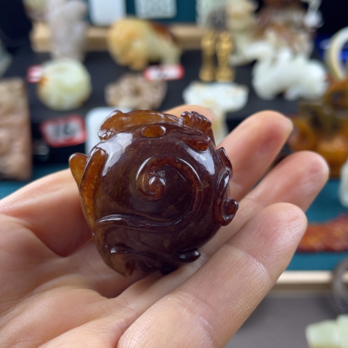 【闪购商品】和田玉（糖玉）挂件未镶嵌钟****i
