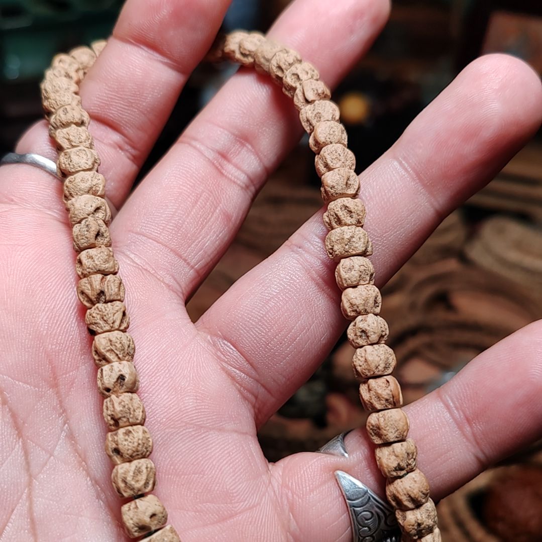 【闪购商品】柏香籽/百香籽吊坠A*.