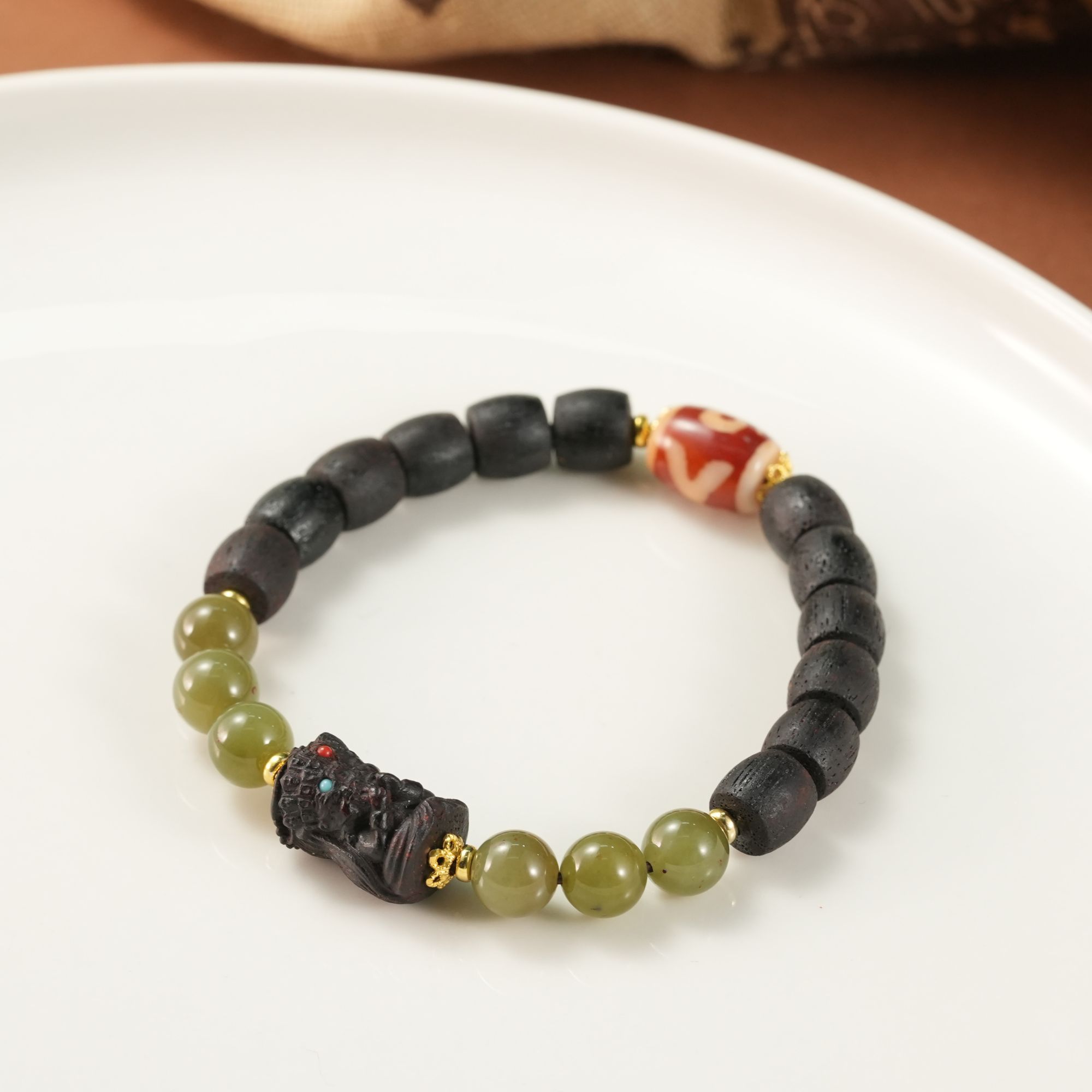 壹加小羊|贵人玛瑙和田玉手串