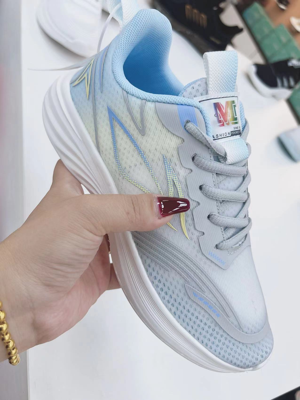 TY跑鞋减震跑步鞋舒适时尚夏季情侣网面86006