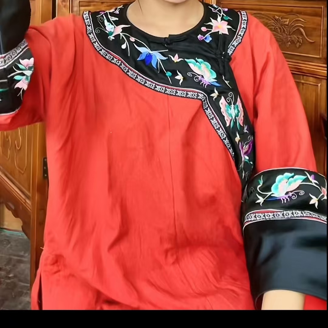 国风新中式花萝太太服民族风刺绣上衣