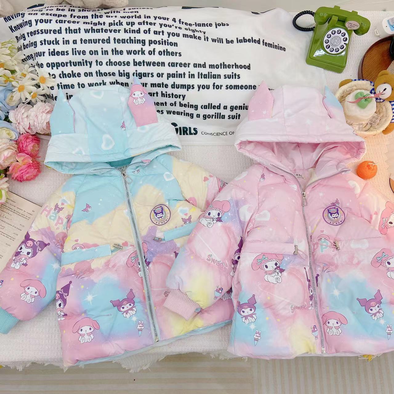 2024新款冬款女童韩版卡通满印库洛米连帽棉服 CS83