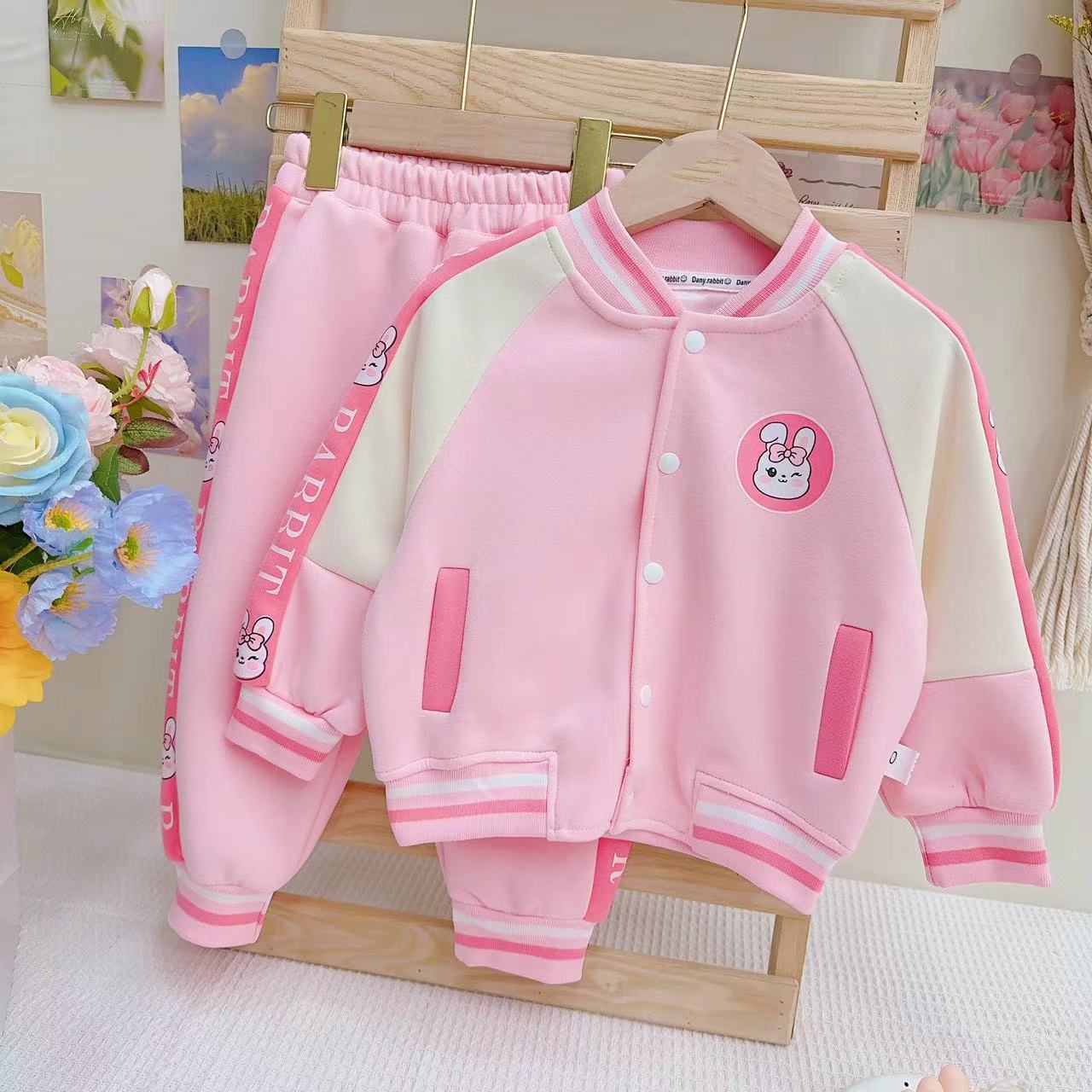 春秋款新款女童甜美可爱小兔子休闲套装 D-M1085