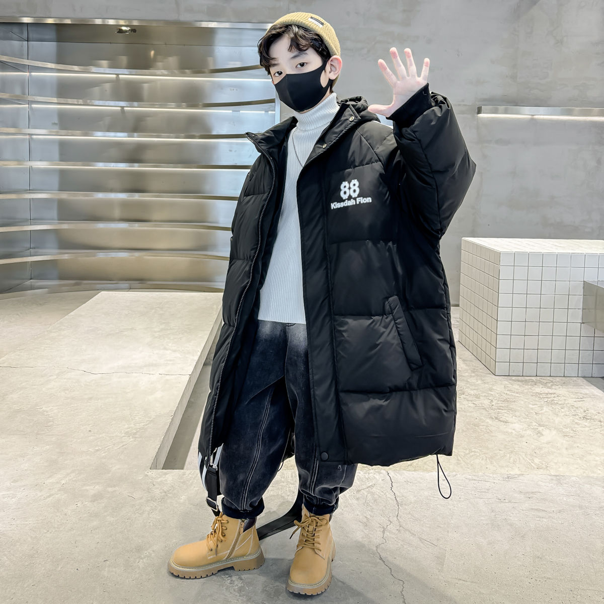 童装男童冬装羽绒服2023新款男孩长款加厚中大童