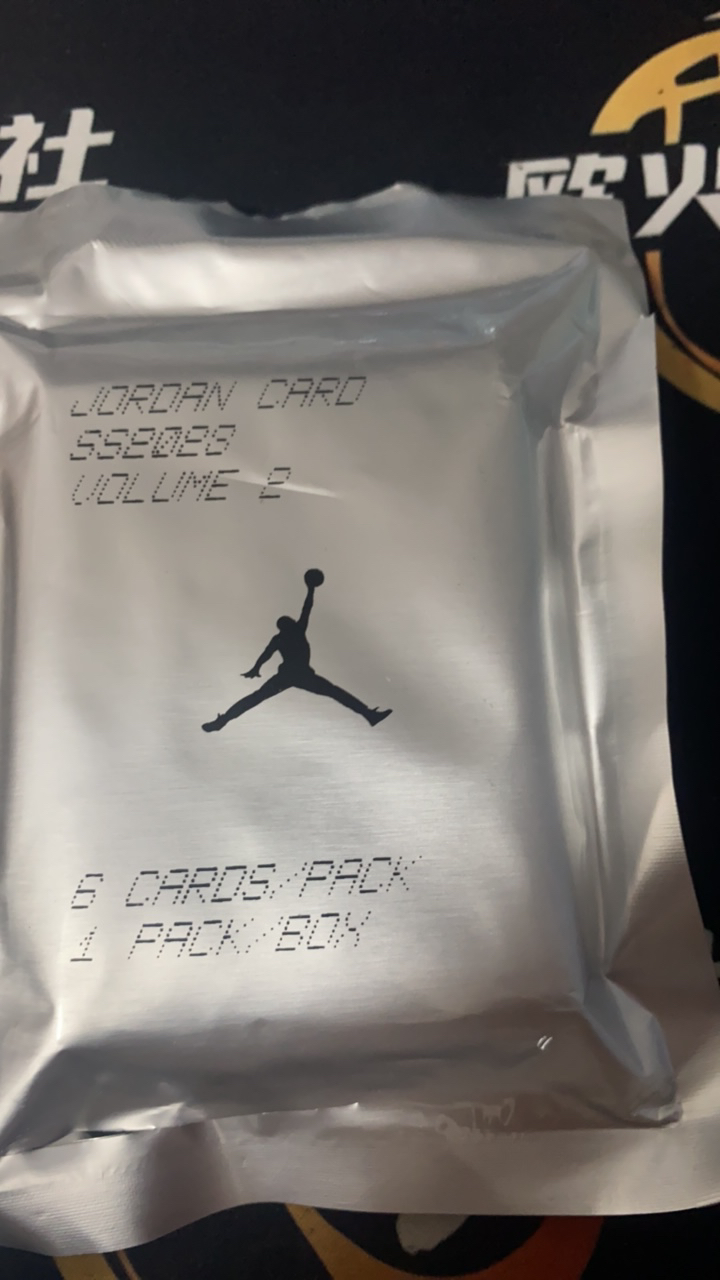 飞人鞋卡单包5张