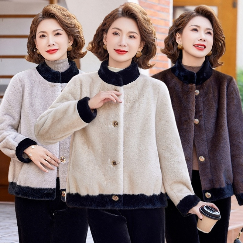妈妈秋冬短款水貂绒皮毛一体新款洋气中老年加厚外套冬装冬季加绒
