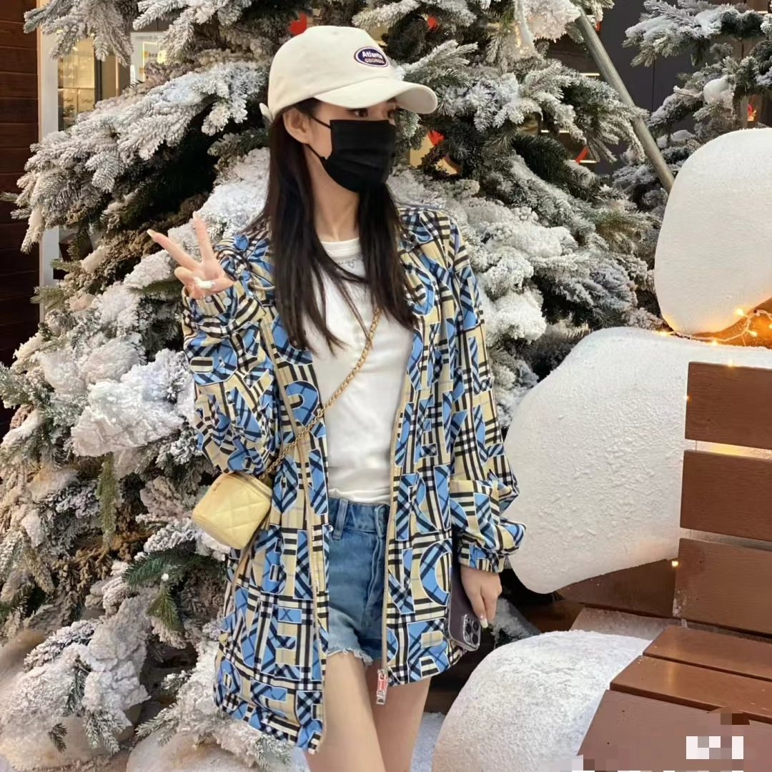 全新未使用 BURBERRY/博柏利  安洁利严选外套/YK0104028