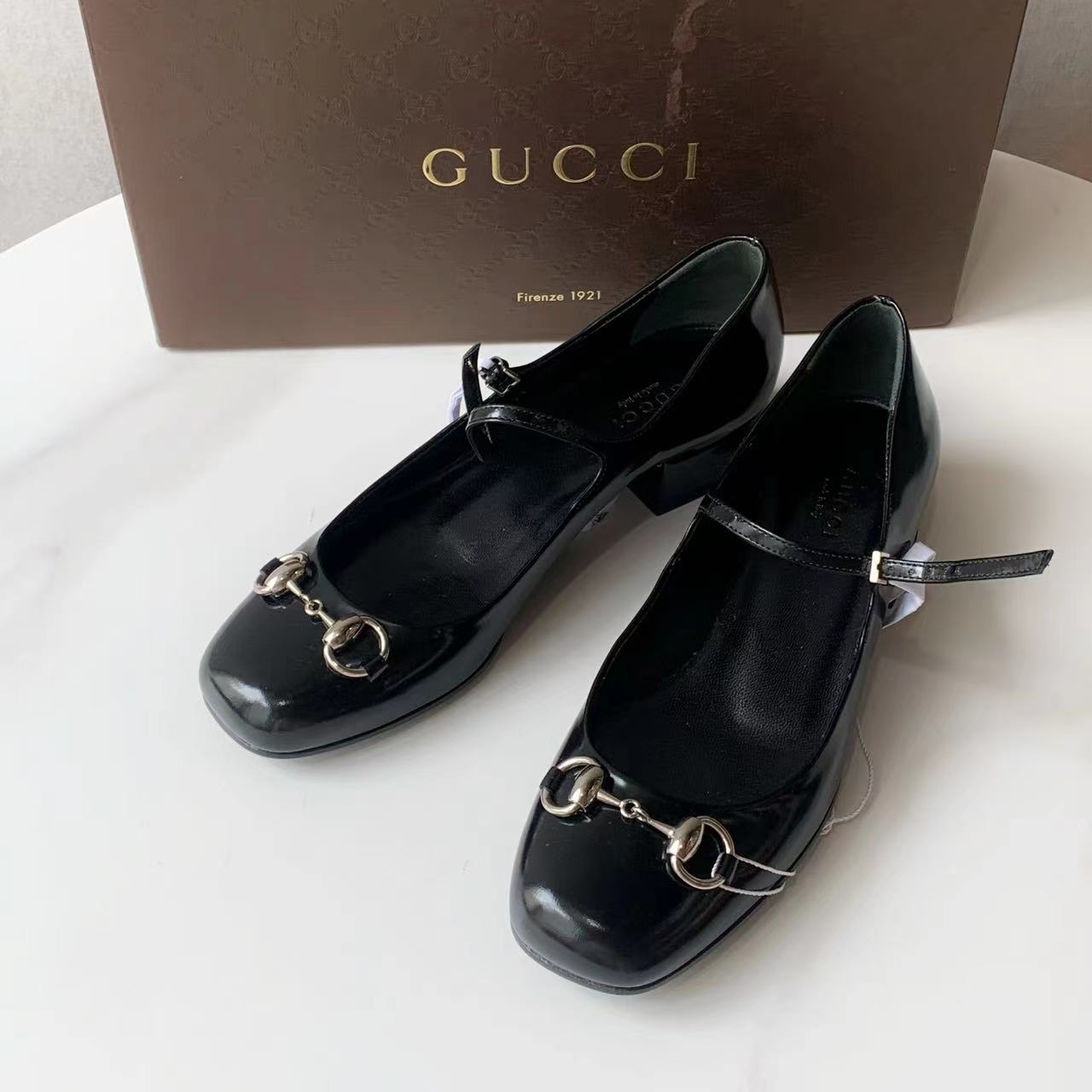 95新 GUCCI/古驰  安洁利严选平底鞋/XK0109289