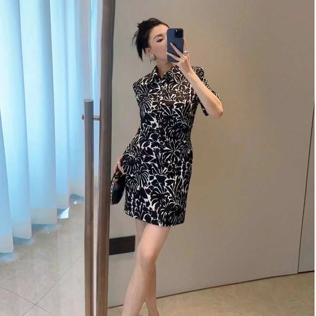 95新 YSL/圣罗兰 安洁利严选连衣裙/YK0113953