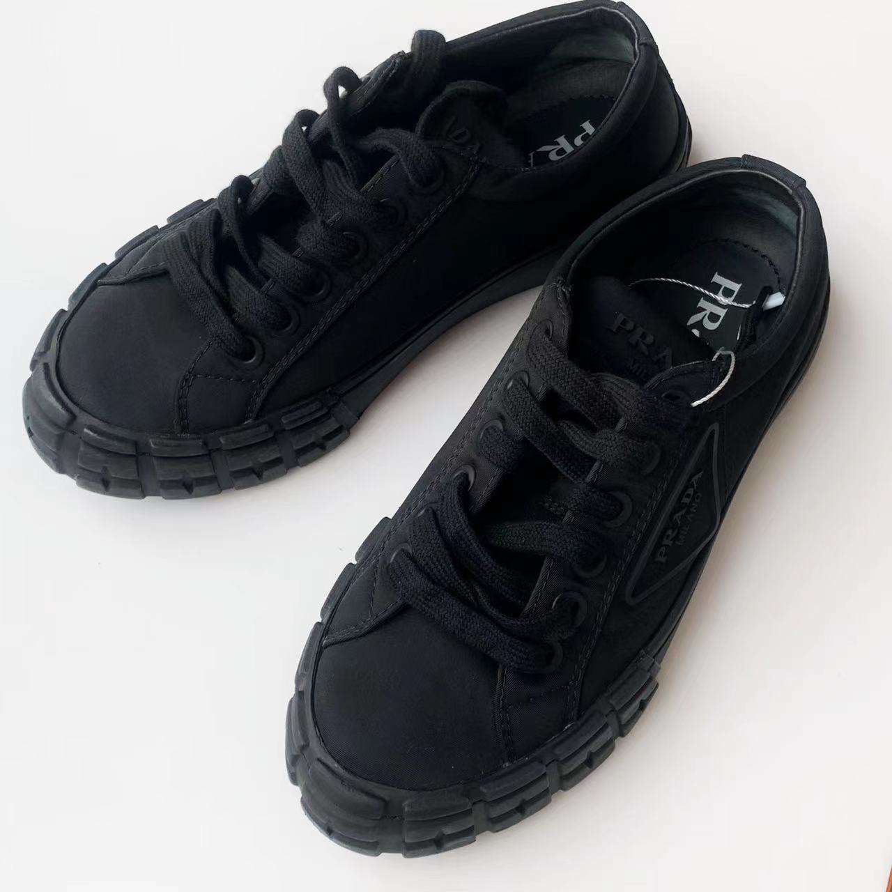 95新 Prada/普拉达 安洁利严选板鞋/XK0110732