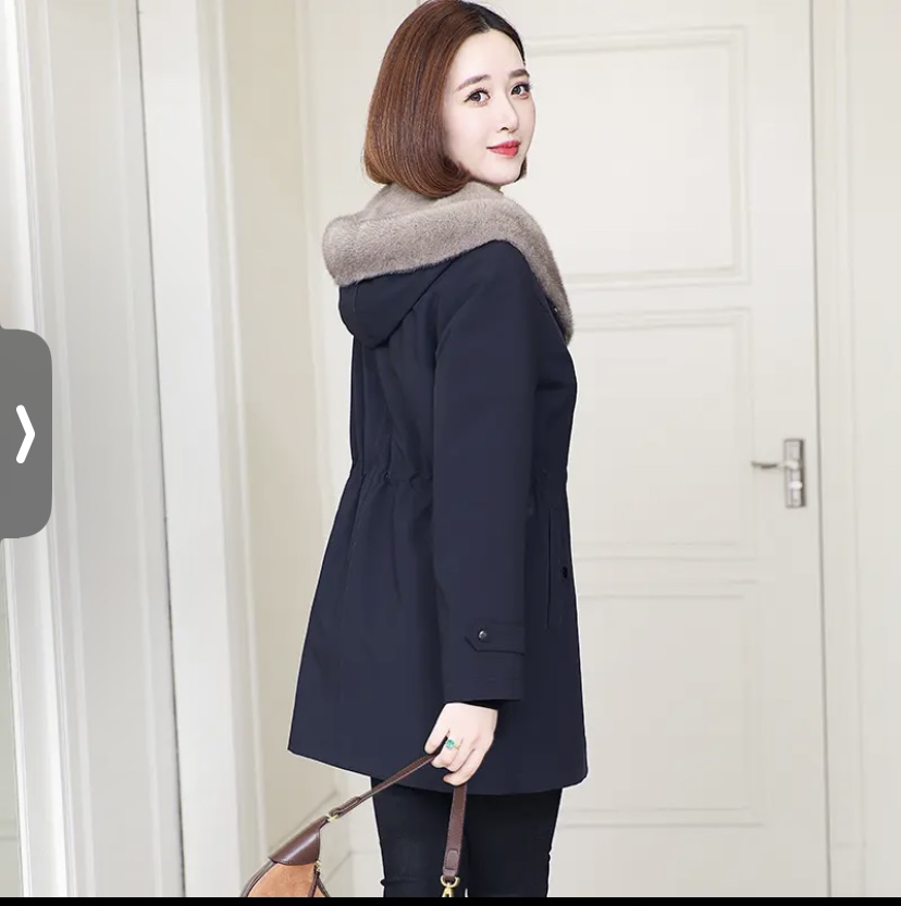 WS2024款女士八零衣长时尚保暖派克服